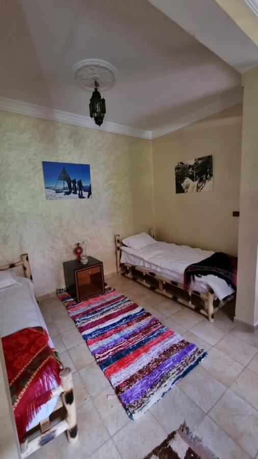 Auberge Gite De Jeunesse Les Cascades Sti Fadma Extérieur photo